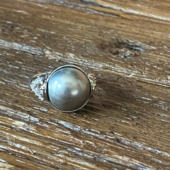 Lia Sophia “Ryne, by Debbie” Ring - Picture 1 of 5